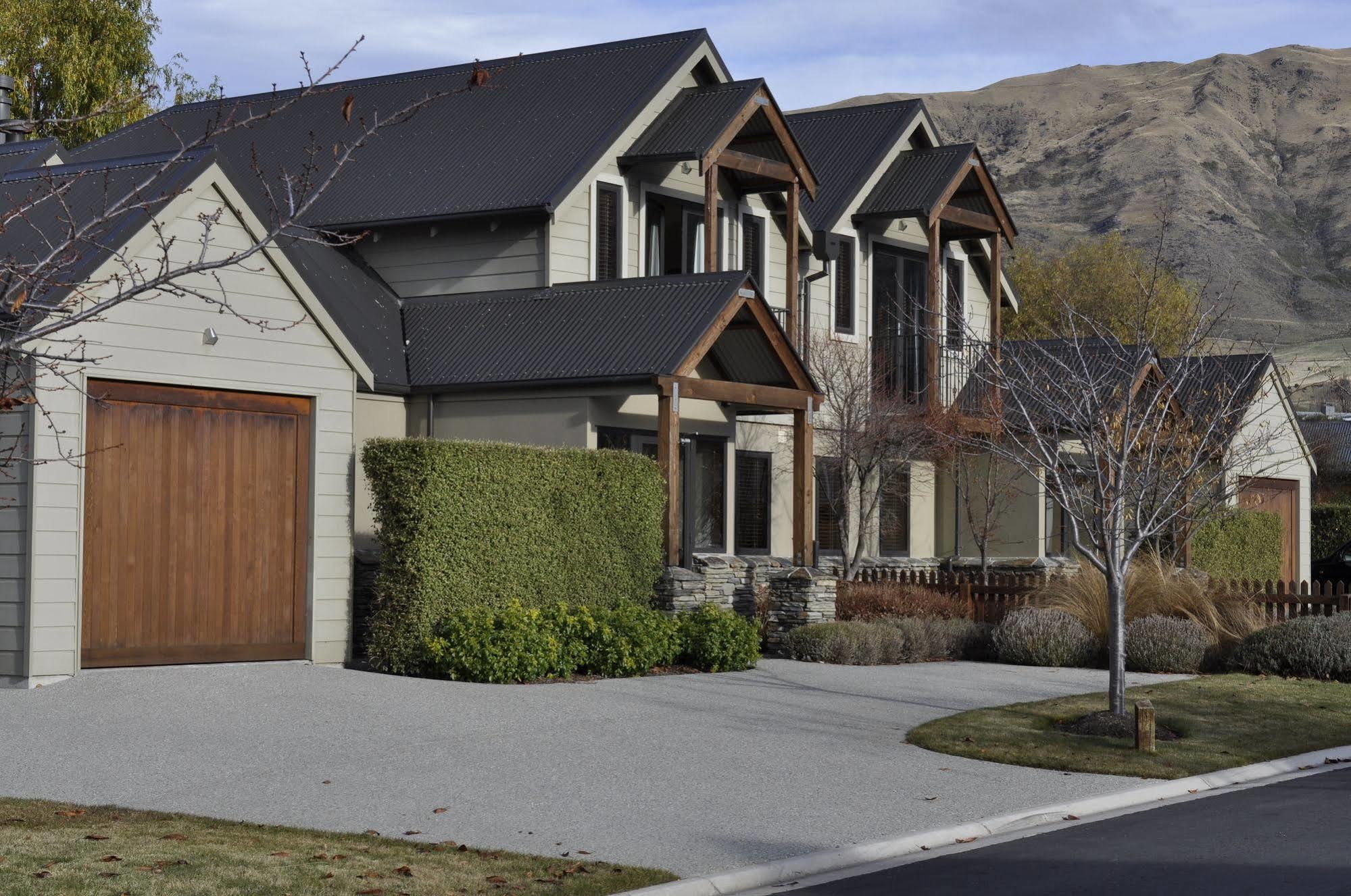 Lansdown Villa Apartments Wanaka Exterior foto